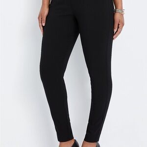 Maurices Women's Black Skinny Pants